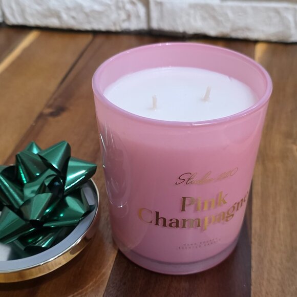 NWT_Studio 220 Scent - Pink Champagne Candle - Picture 4 of 4